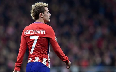 9D体育精华-乌兹别克斯坦队门将低级失误送礼