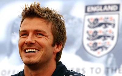 9D体育快讯-什琴斯尼这扑救动作帅炸了